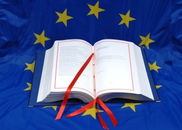 Revisione dei Trattati o Costituente europea ?