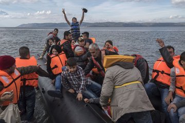 Grandi, Alto Commissario delle Nazioni Unite per i Rifugiati : Dalla crisi dei rifugiati alla crisi di solidarietà