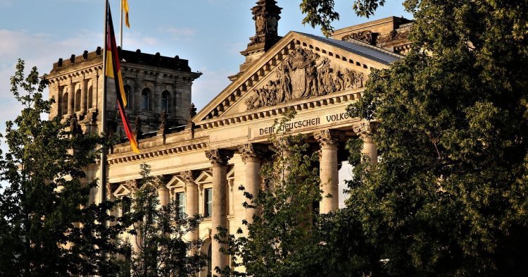 Vers un retour du service militaire : l'Allemagne rétablit la conscription médicale