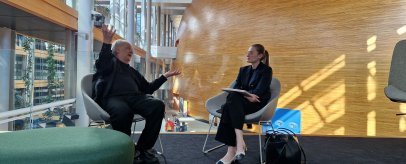 Rencontre avec Rodo Tisnado, l'homme qui a bâti la maison de la démocratie européenne