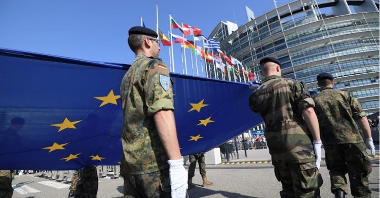 Construire une défense européenne, ou ne plus rien construire du tout