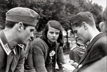 Sophie Scholl, comme une rose blanche