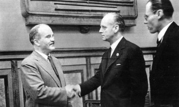 Kontroversen um Gedenktag für die Opfer von Nationalsozialismus und Stalinismus