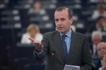 Brief an Manfred Weber : Ohne Kompass an die Macht ?