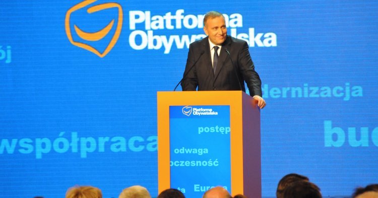 Pologne : Une coalition europhile contre le gouvernement eurosceptique