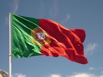 « Desfralda a invicta bandeira » : histoire du drapeau du Portugal