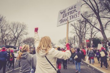 Befreien wir uns von Trumps Amerika