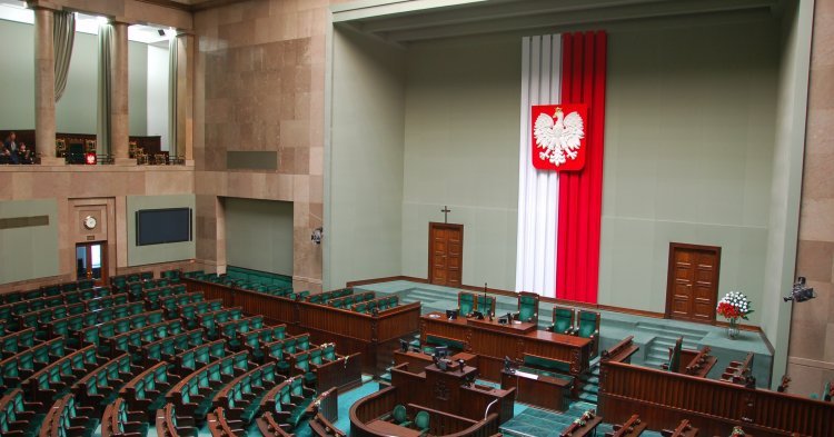 L'opposition fait tomber les conservateurs en Pologne