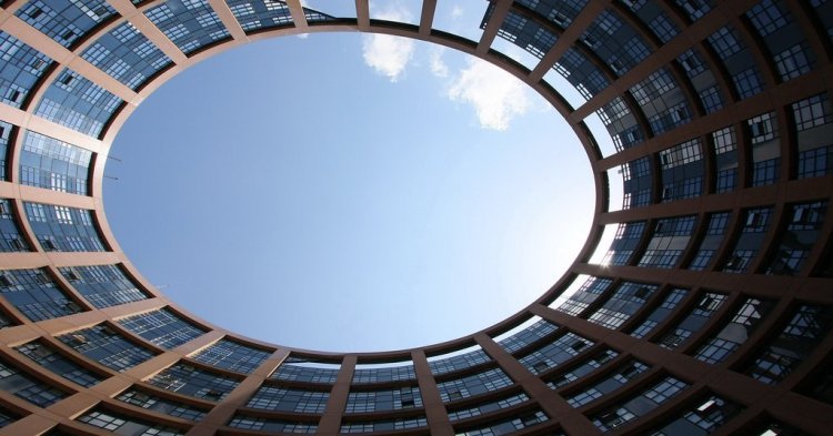 Föderalistische Extremisten oder eher demokratische Revolutionäre?