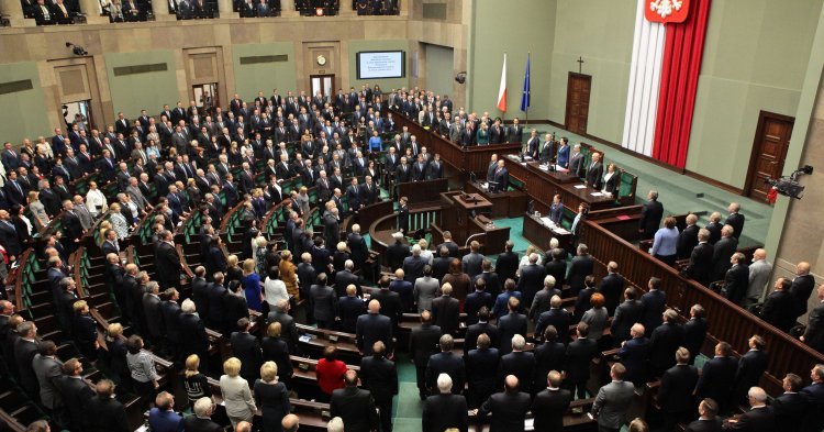 Victoire de Droit et Justice en Pologne : un nouveau défi pour l'Union