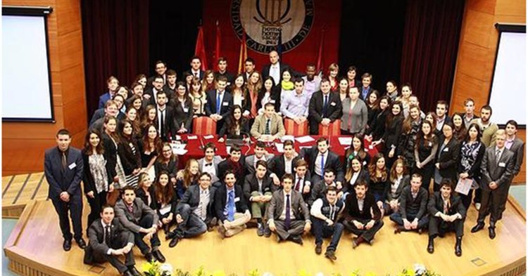 MEU Madrid 2015 – Cuando la política y las instituciones se acercan a los jóvenes