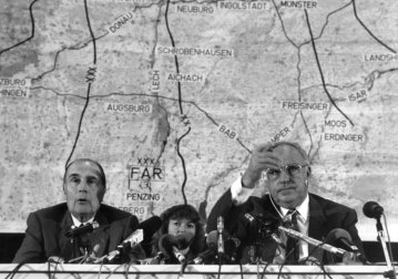 Die deutsche Wiedervereinigung - ein Missverständnis zwischen Kohl und Mitterrand 