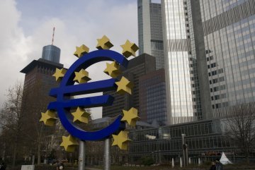 2018 : l'Europe doit se doter d'une politique fiscale autonome