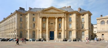 Free University : the End of an Ideal ?