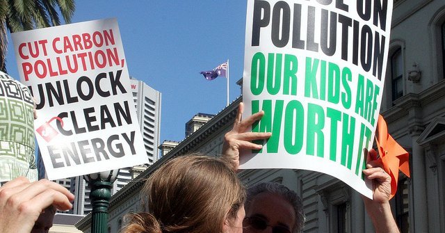 Migrazioni, sicurezza, ambiente: il contributo di una carbon tax