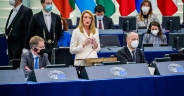 ΕΥΡΩΠΑΪΚΟ ΚΟΙΝΟΒΟΥΛΙΟ : Η ROBERTA METSOLA ΕΞΕΛΕΓΗ ΠΑΡΑ ΤΙΣ ΕΠΙΚΡΙΣΕΙΣ