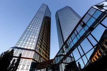 Faut-il abolir la Banque centrale européenne ?