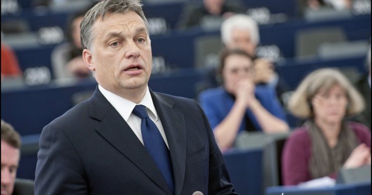 Un piédestal de plus en plus instable pour Viktor Orban 