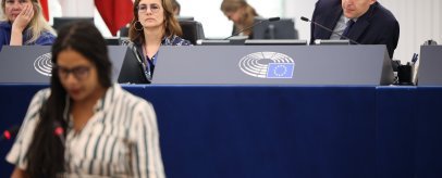 « Hubs de retour » : Une réforme qui externalise les retours migratoires hors de l'Union européenne