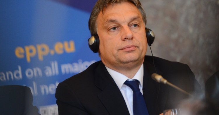 Hongrie : Viktor Orbán fait-il un pas de plus hors de l'Europe ?