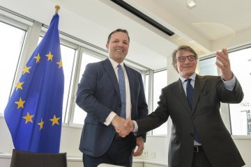 Macedonia Północna – państwo na „fali” czy w ogniu problemów ?