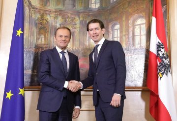 Présidence autrichienne : « Une Europe qui protège » des migrations… 