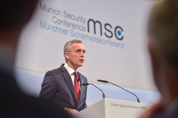 Europäische Bomben und nicht-europäische Bomben