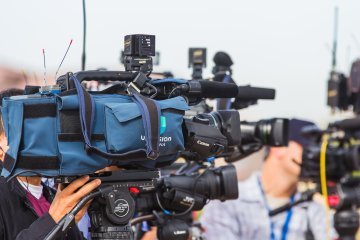« L'Europe peut-elle limiter l'influence des politiciens sur les médias ? »
