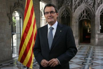 Comment la Catalogne veut contourner l'interdiction du référendum