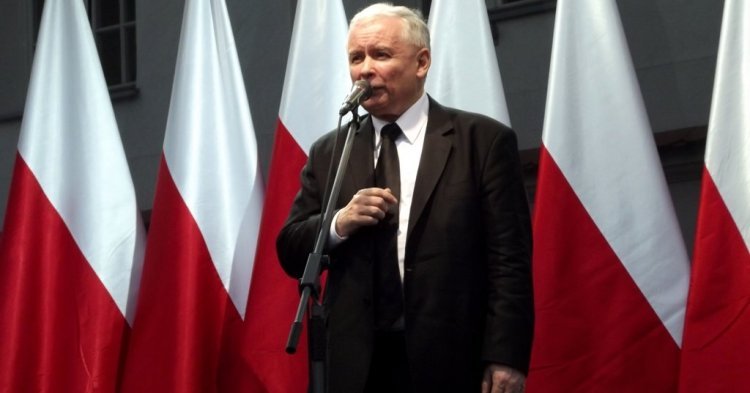 La Pologne vacille à droite