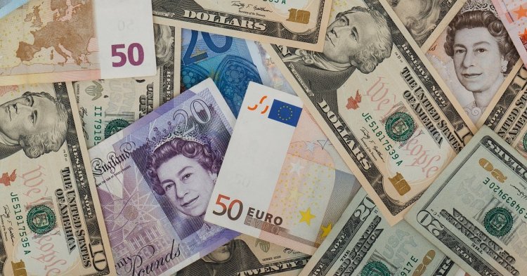 Quelle place pour l'euro face au dollar ? (épisode 4)