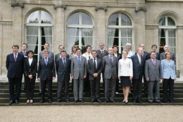Le gouvernement de François Fillon et l'Europe : des enjeux forts tout de suite