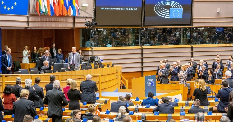 Wieso wollen rechte Populist*innen nicht mehr aus der EU austreten?