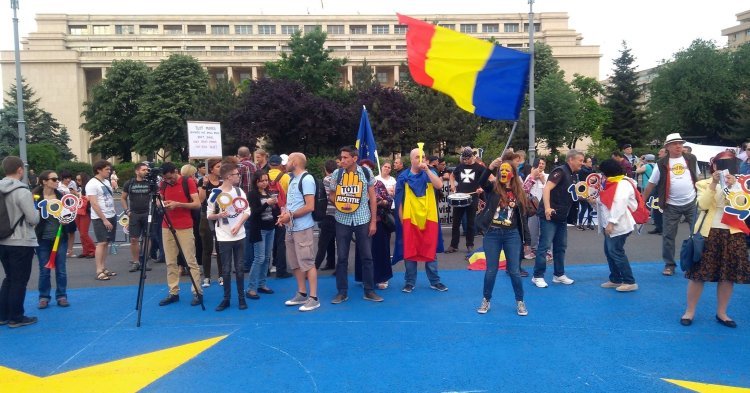 Déclenchez l'Article 7 contre mon pays