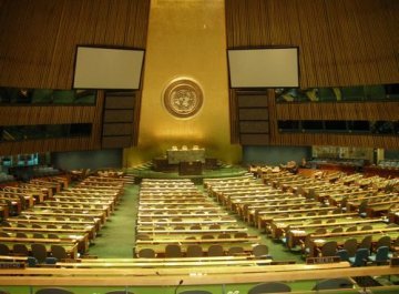 The World Parliament, successor of the European Parliament ?