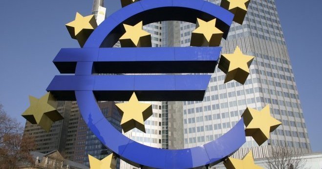 Pour que la zone euro devienne un poussah : introduire une assurance chômage européenne