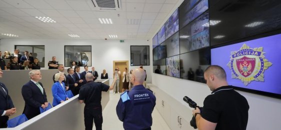 Que retenir de la sixième tournée d'Ursula von der Leyen dans les Balkans ? 