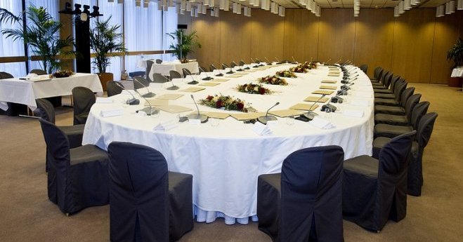 European budget: Red card to our 27 Heads of State and Government