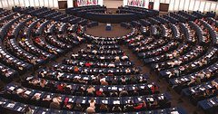 Carton rouge aux Eurosceptiques qui ont sifflé la Charte des Droits Fondamentaux