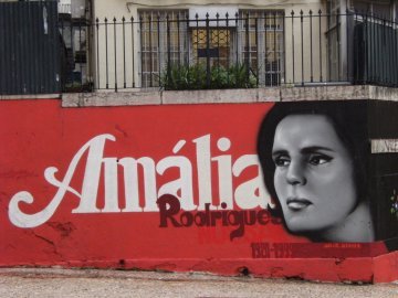 European HerStory: Amália Rodrigues