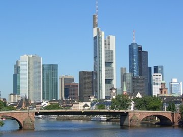 Should the City move to Frankfurt ? 