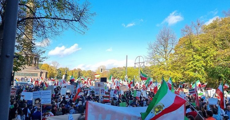 Could the Mahsa Amini Protests Be a Turning Point for Iran?