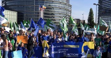 Deux axes majeurs vers la Fédération : l'espace public européen et les ressources propres