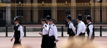 „Stop and Search“ : Boris Johnsons Vorschlag zur Verbrechensbekämpfung ebnet Weg für rassistische Ungerechtigkeiten 