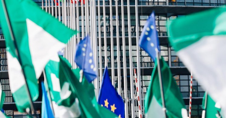 Un governo democratico europeo
