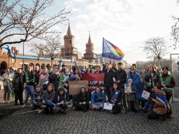 Leading the Charge : JEF Sections Defending Democracy