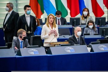 Parlement européen : Roberta Metsola, élue malgré les critiques
