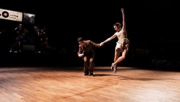 Unis dans le swing : une passion européenne grandissante