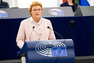État de droit : Le Parlement européen condamne l'inaction de la Commission