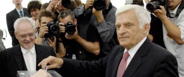 Barroso, Buzek, Ashton et Van Rompuy : des nouveaux visages pour une nouvelle Europe ?